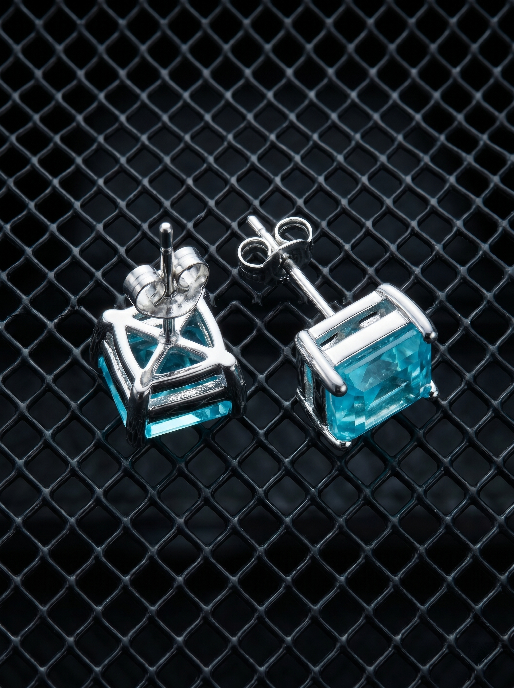 SPECIMEN NO.PB-03 / NEON CUBE EARRING